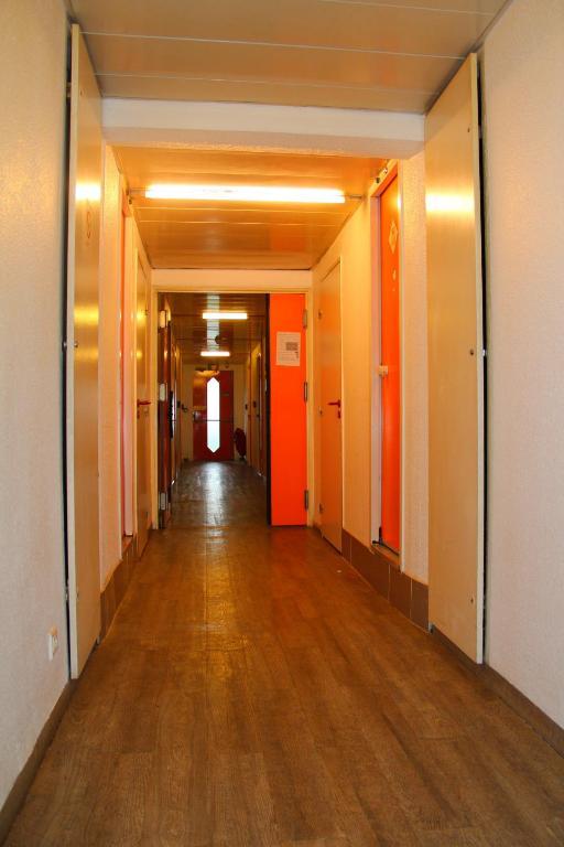 Lemon Hotel - Mery Sur Oise/Cergy Eksteriør billede